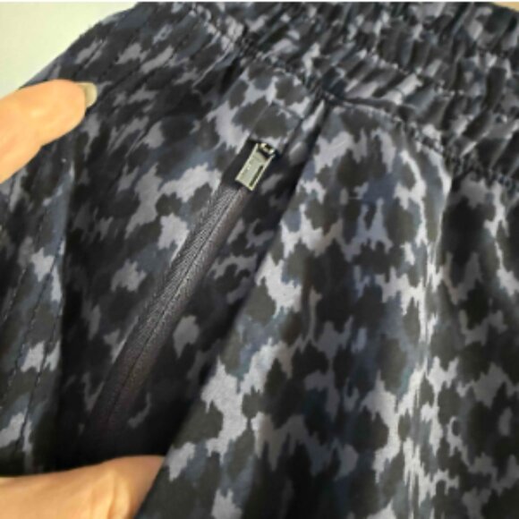 Athleta Avenue Printed Wide Leg Pant - 12T - Picture 5 of 8